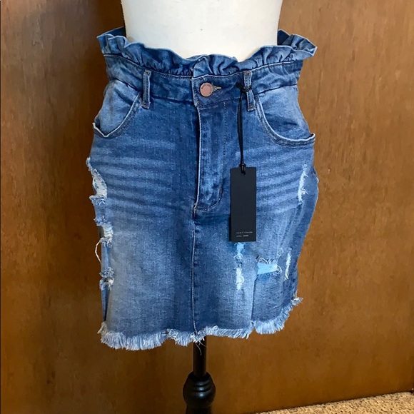 Black Label Dresses & Skirts - ‼️ NWT ‼️ Black Label Jean skirt